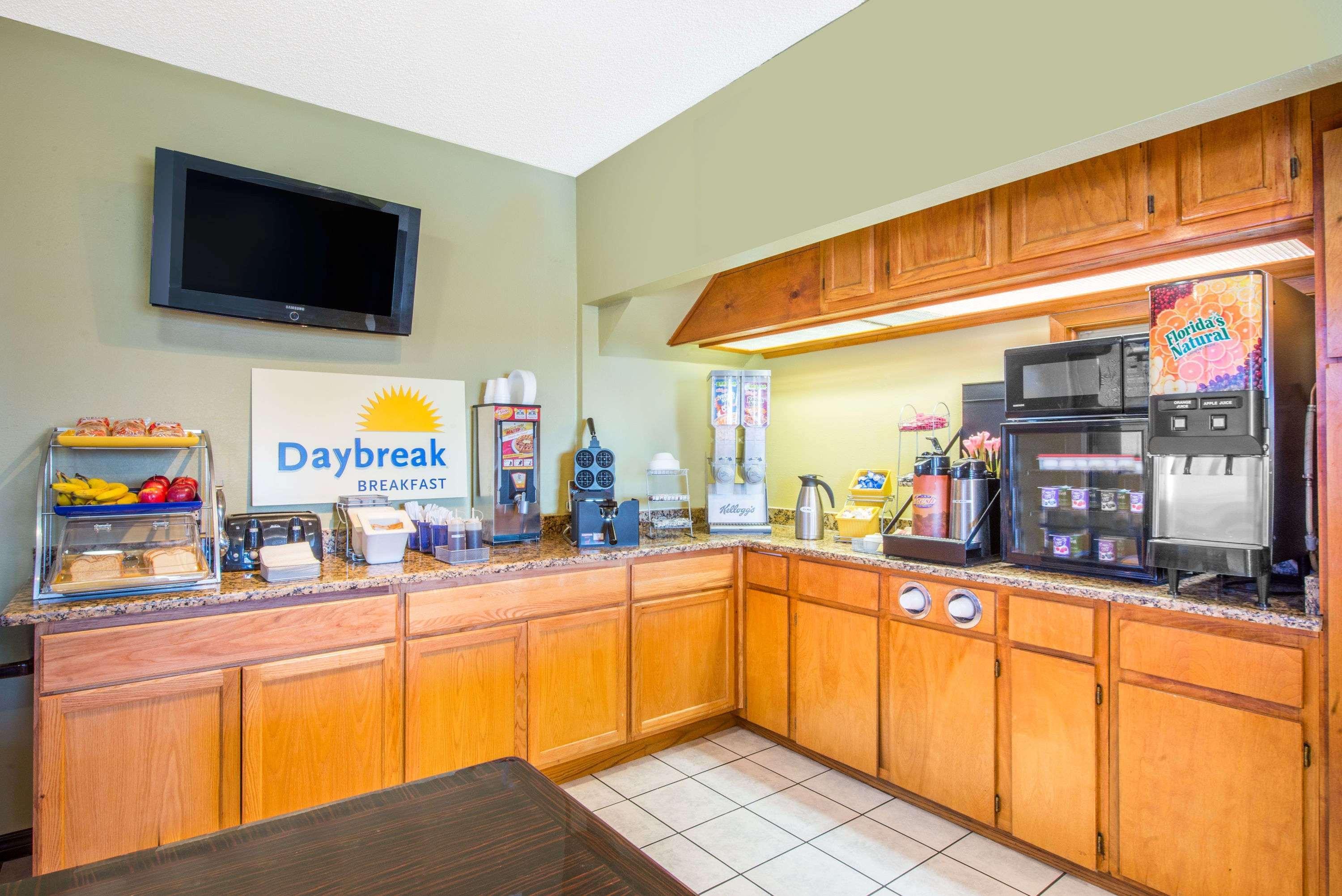 Days Inn By Wyndham Alamogordo White Sands Ngoại thất bức ảnh